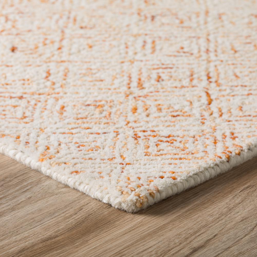 Zoe ZZ1 Orange 5' x 7'6" Rug. Picture 4