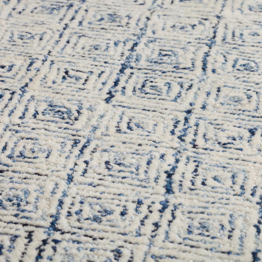 Zoe ZZ1 Navy 5' x 7'6" Rug. Picture 8