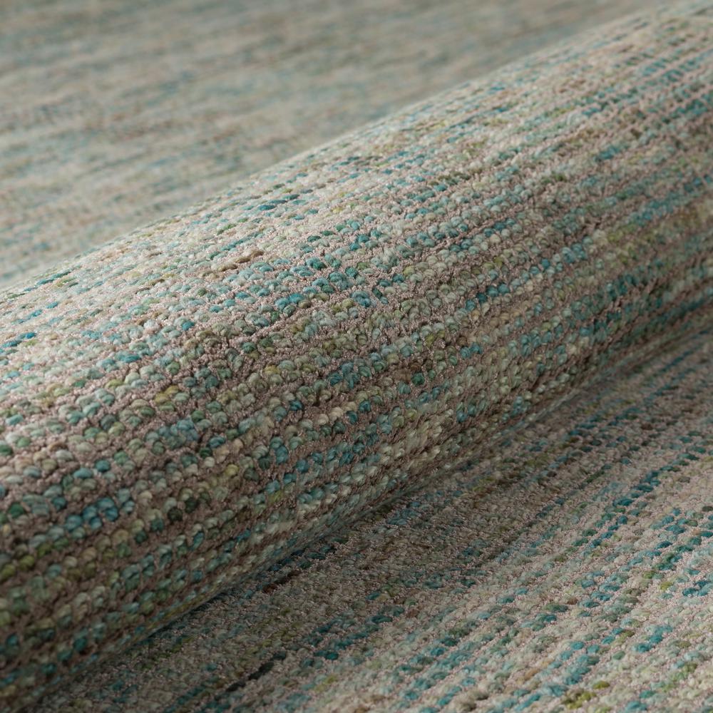 Toro TT100 Silver 5' x 7'6" Rug. Picture 6