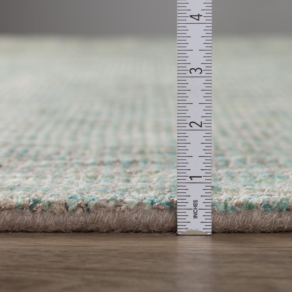 Toro TT100 Silver 5' x 7'6" Rug. Picture 5