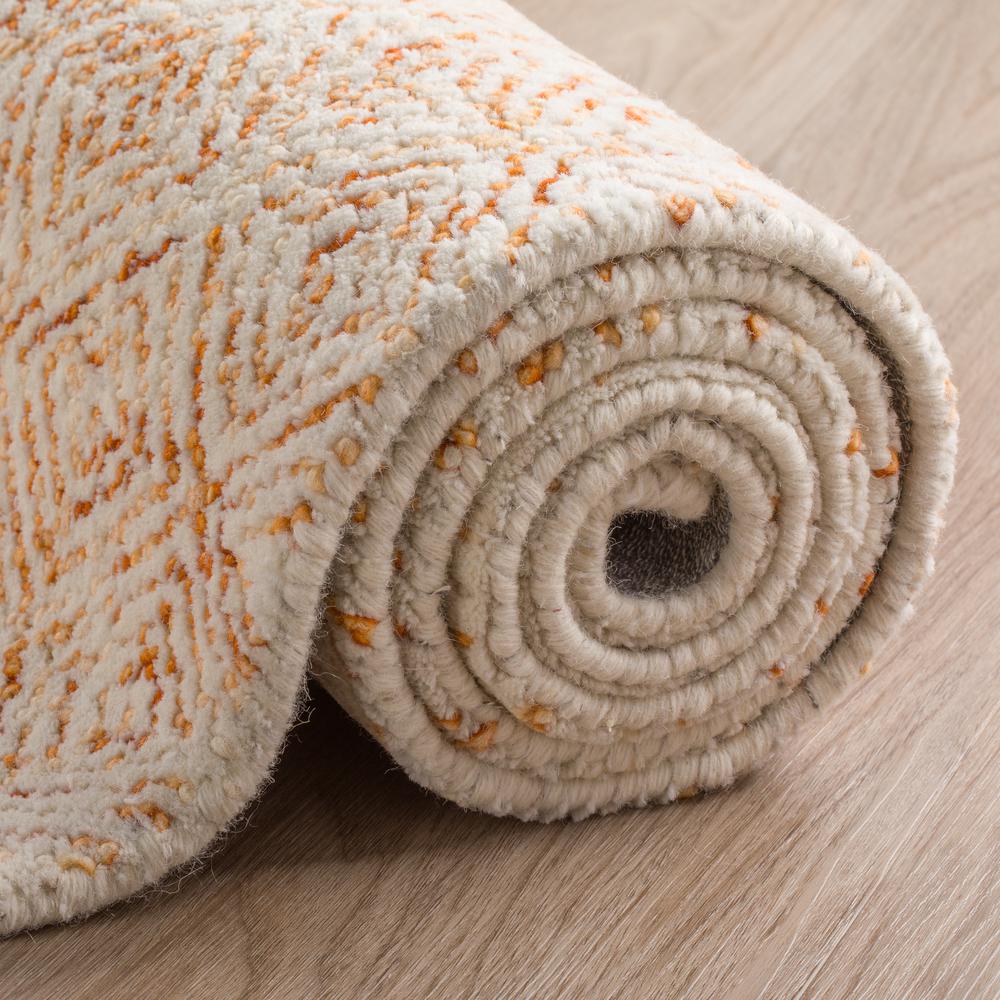 Zoe ZZ1 Orange 5' x 7'6" Rug. Picture 10