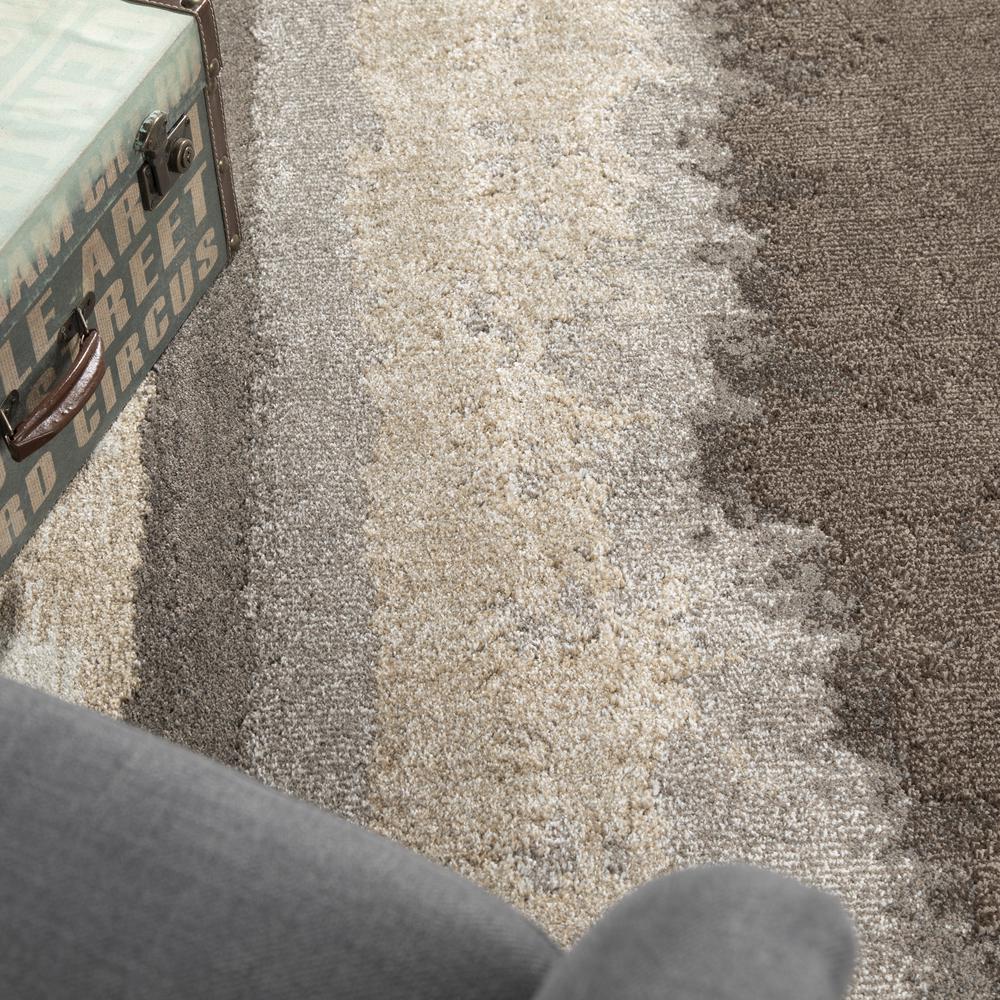 Antigua AN1 Mocha 5'3" x 7'7" Rug. Picture 9