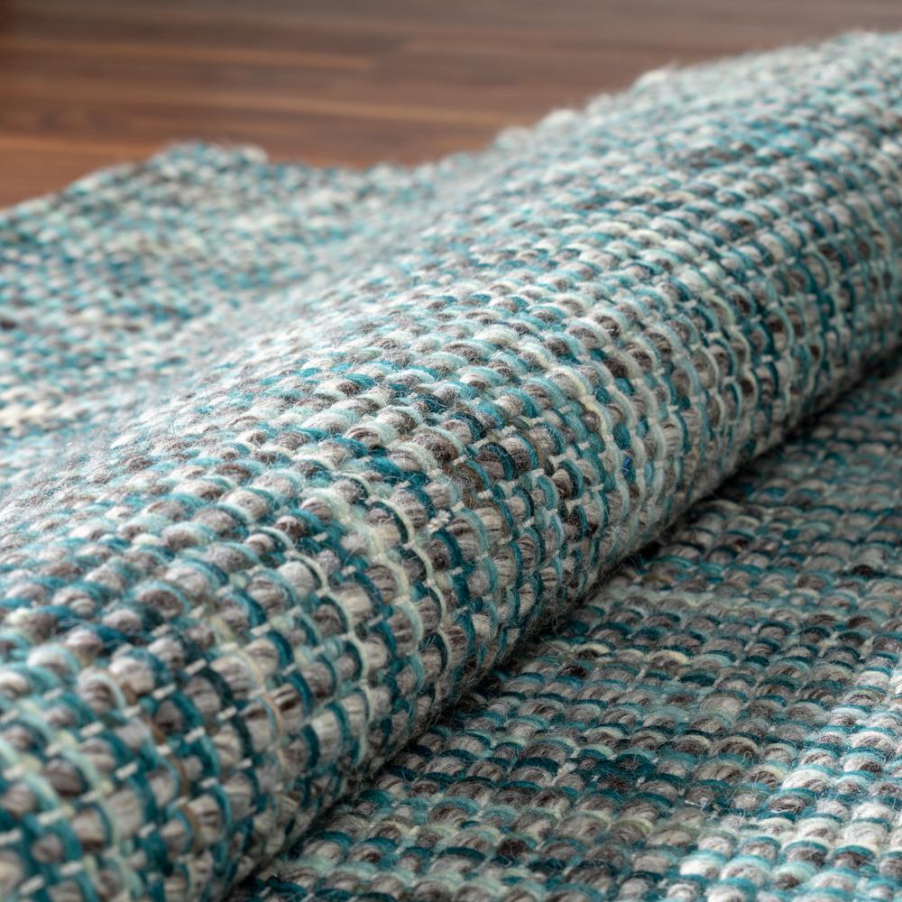 Bondi BD1 Turquoise 5' x 7'6" Rug. Picture 6