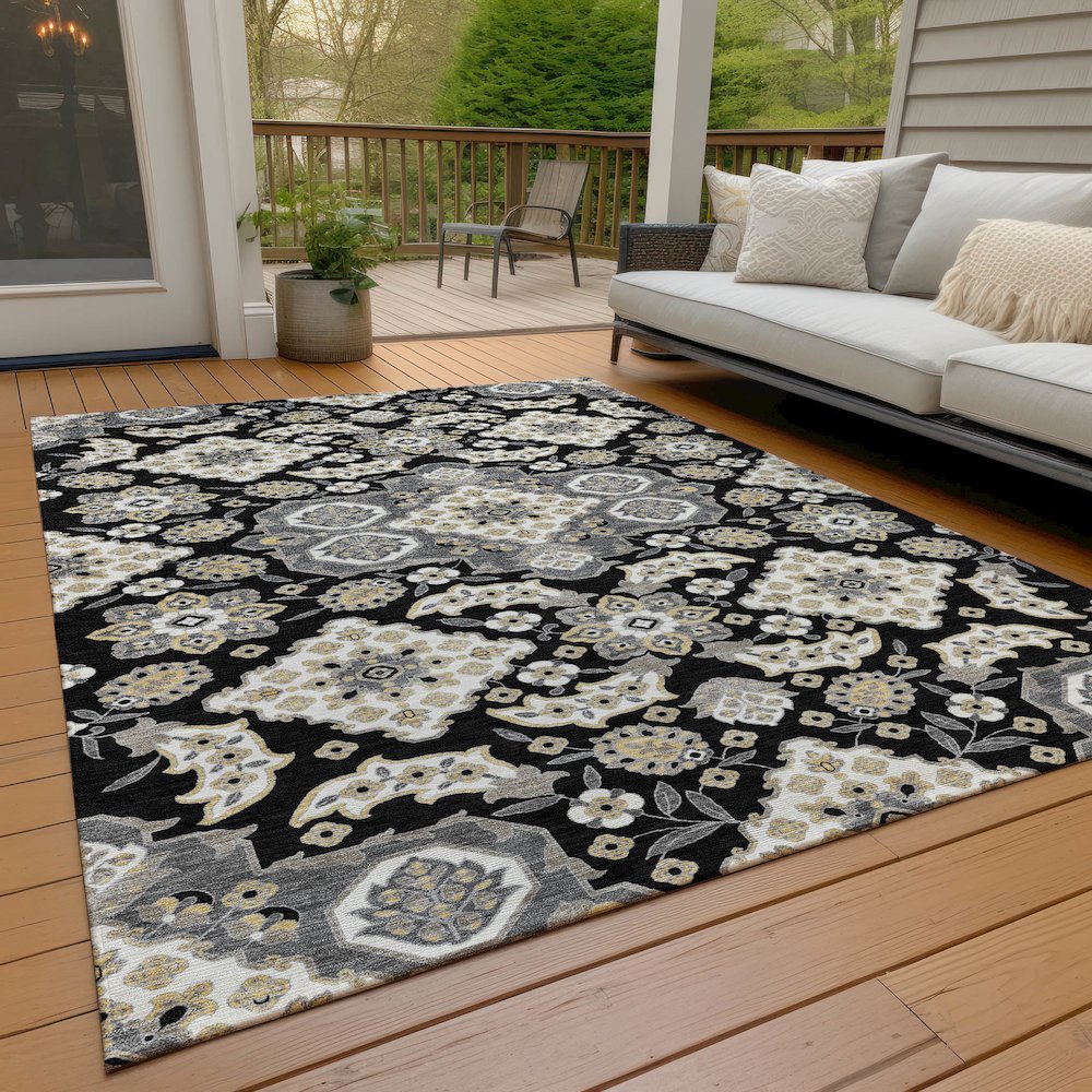 Machine Washable Indoor/Outdoor Chantille Black 3' x 5' Rug. Picture 8