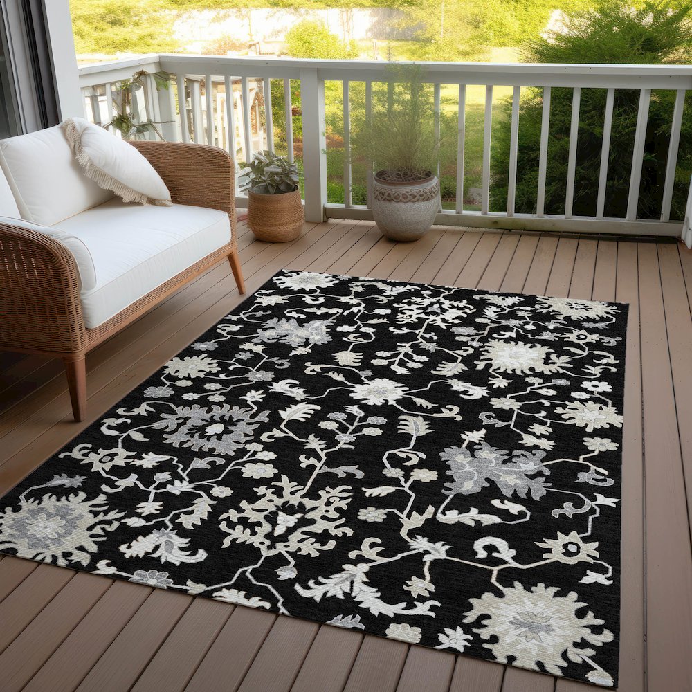 Machine Washable Indoor/Outdoor Chantille Black 3' x 5' Rug. Picture 7