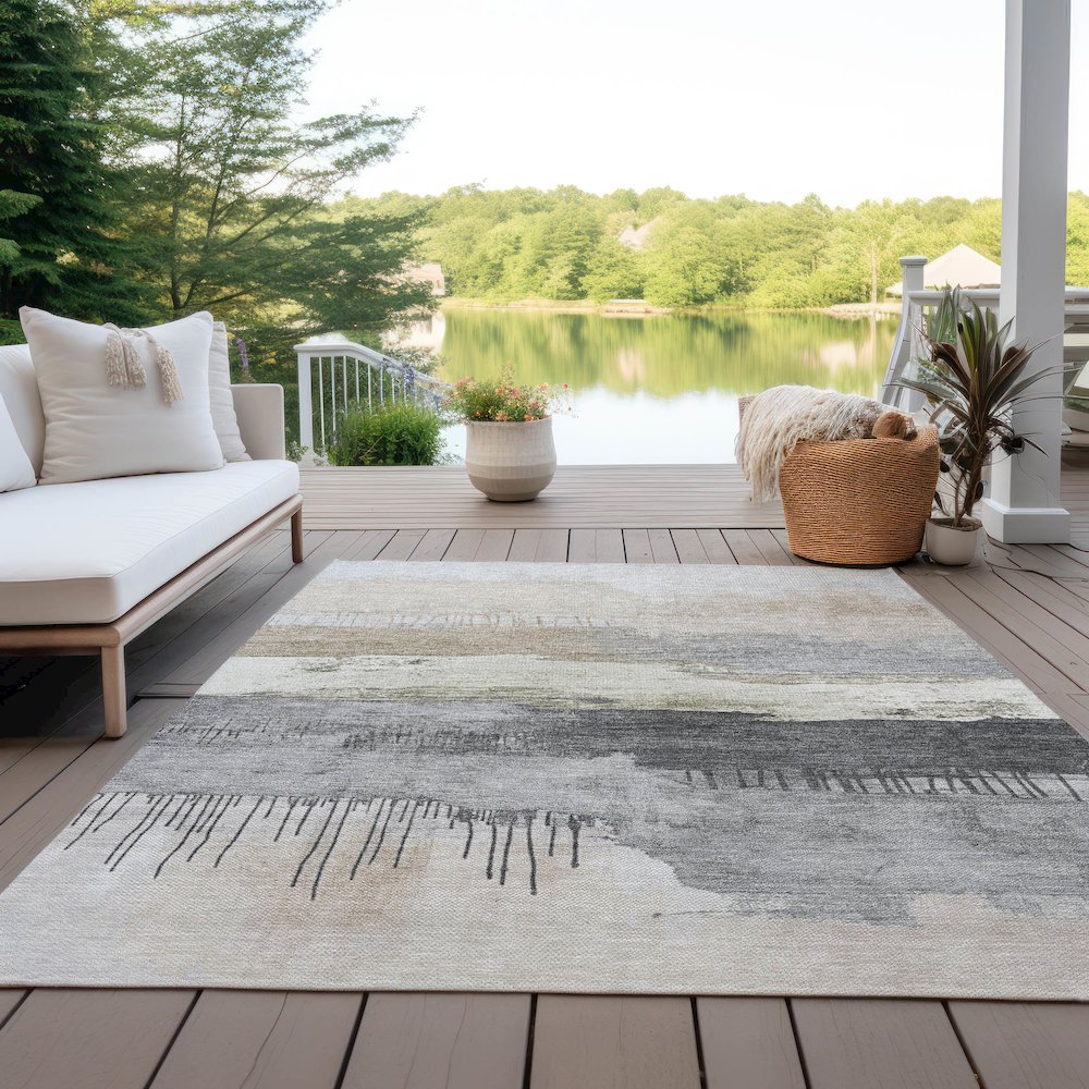 Machine Washable Indoor/Outdoor Chantille Ivory 3' x 5' Rug. Picture 7