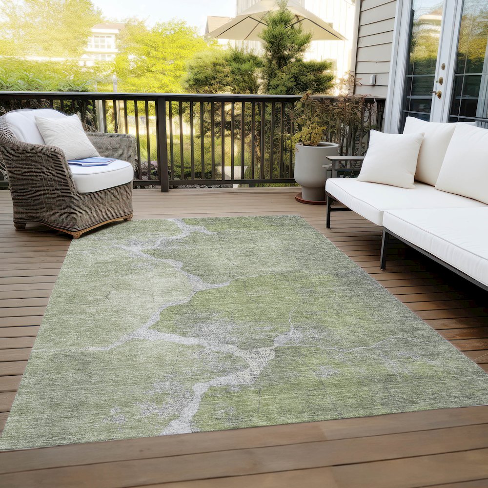Machine Washable Indoor/Outdoor Chantille Green 3' x 5' Rug. Picture 8