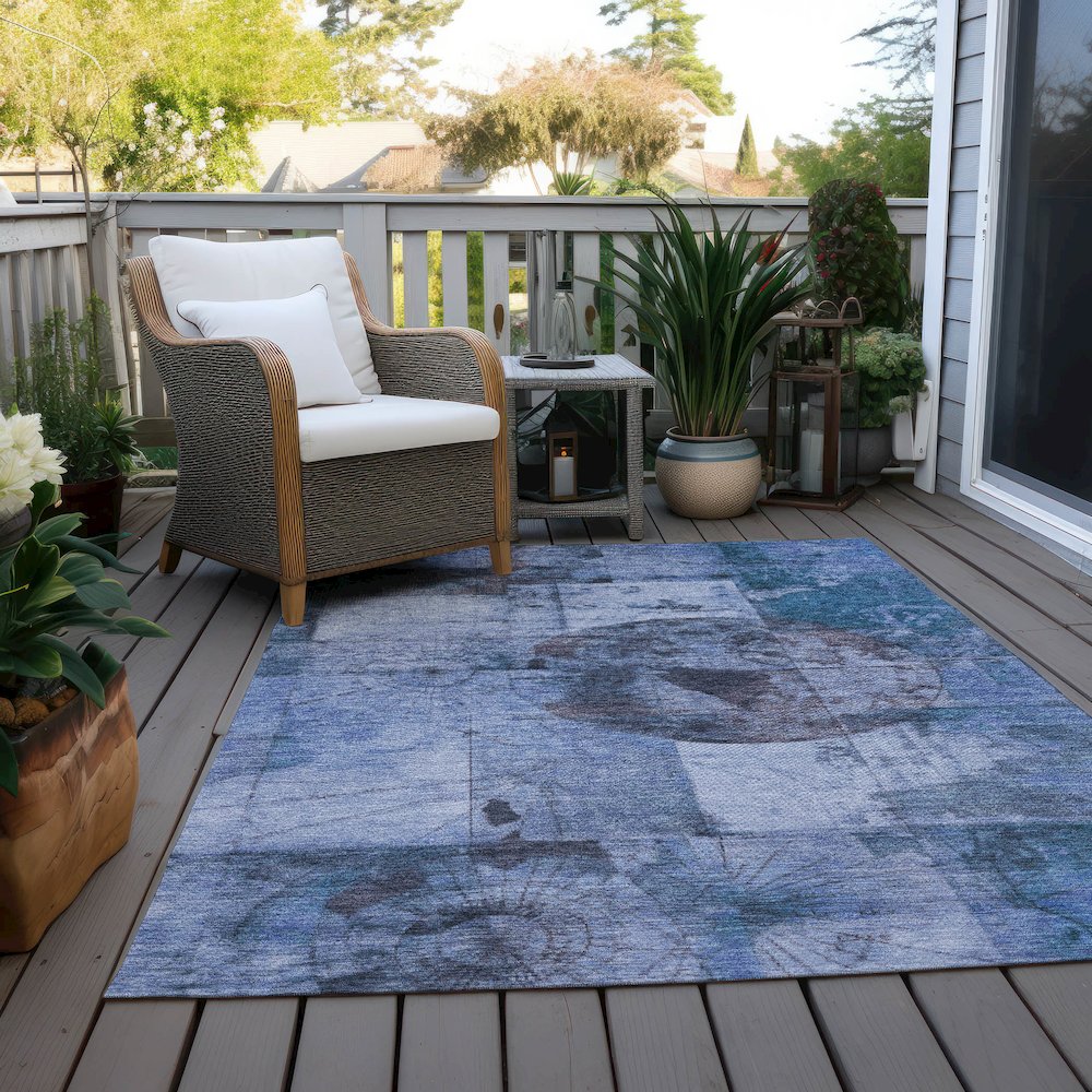 Machine Washable Indoor/Outdoor Chantille Blue 3' x 5' Rug. Picture 7