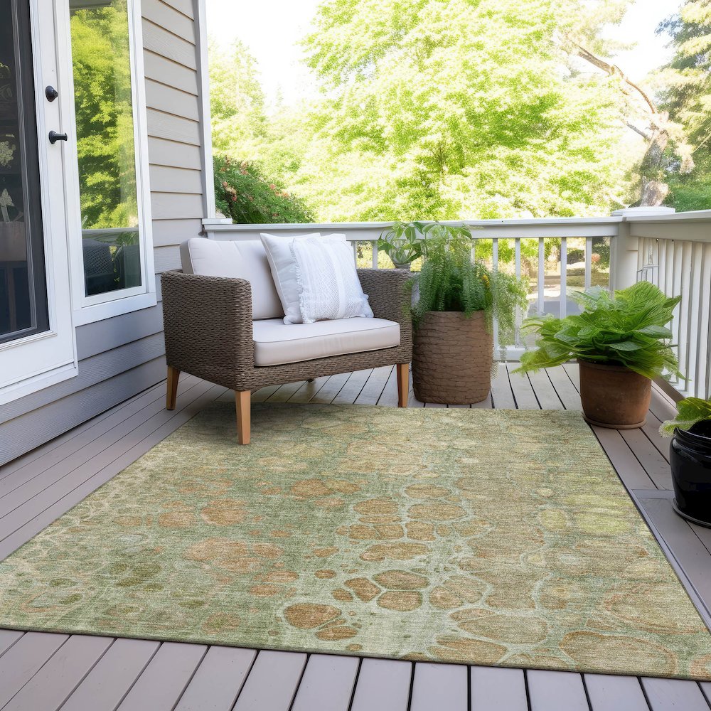 Machine Washable Indoor/Outdoor Chantille Aloe 3' x 5' Rug. Picture 8
