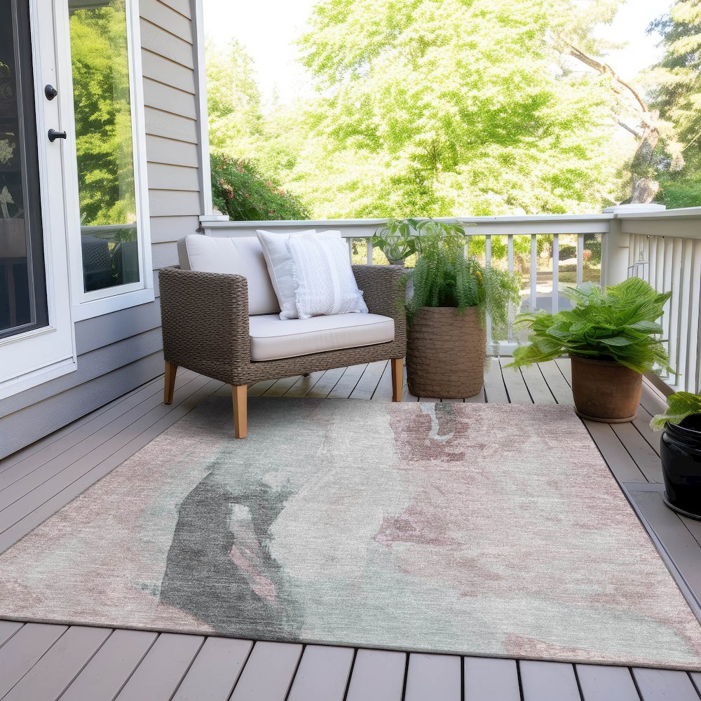 Machine Washable Indoor/Outdoor Chantille Blush 3' x 5' Rug. Picture 8
