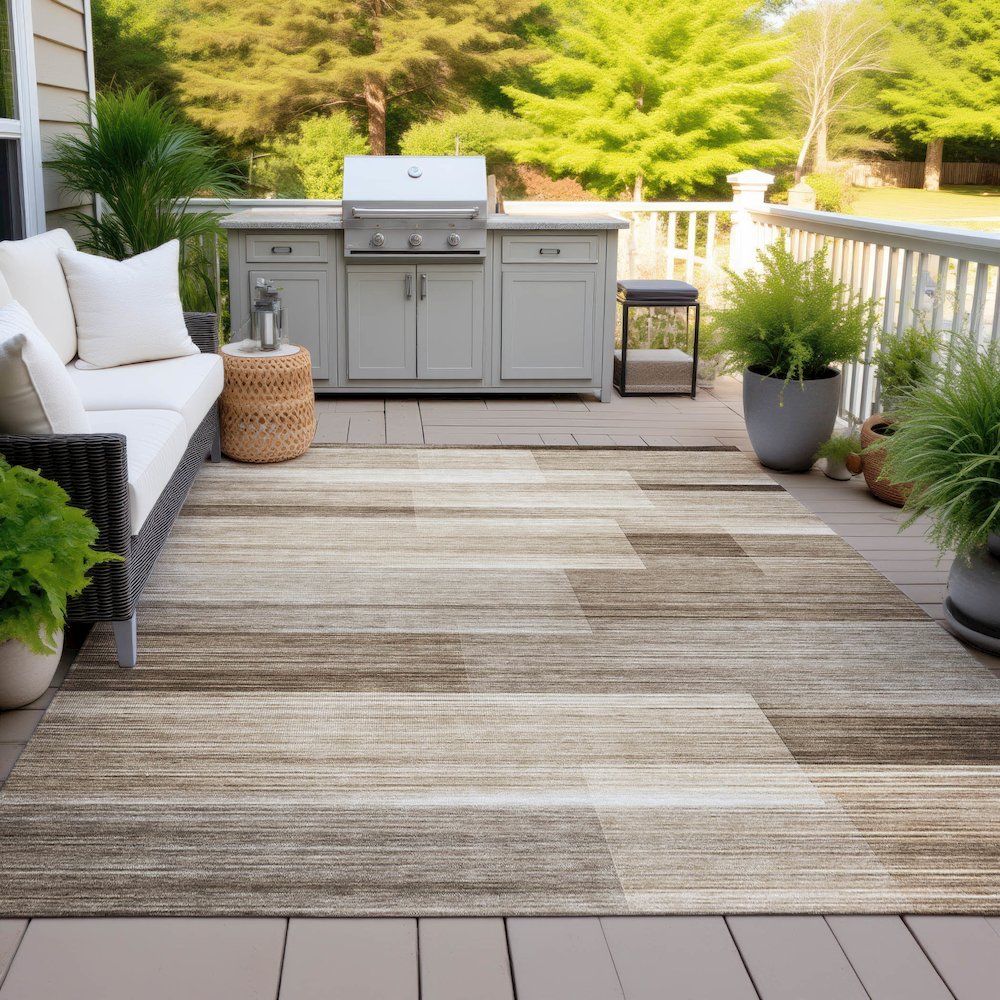 Machine Washable Indoor/Outdoor Chantille ACN2082 Brown 3' x 5' Rug. Picture 7