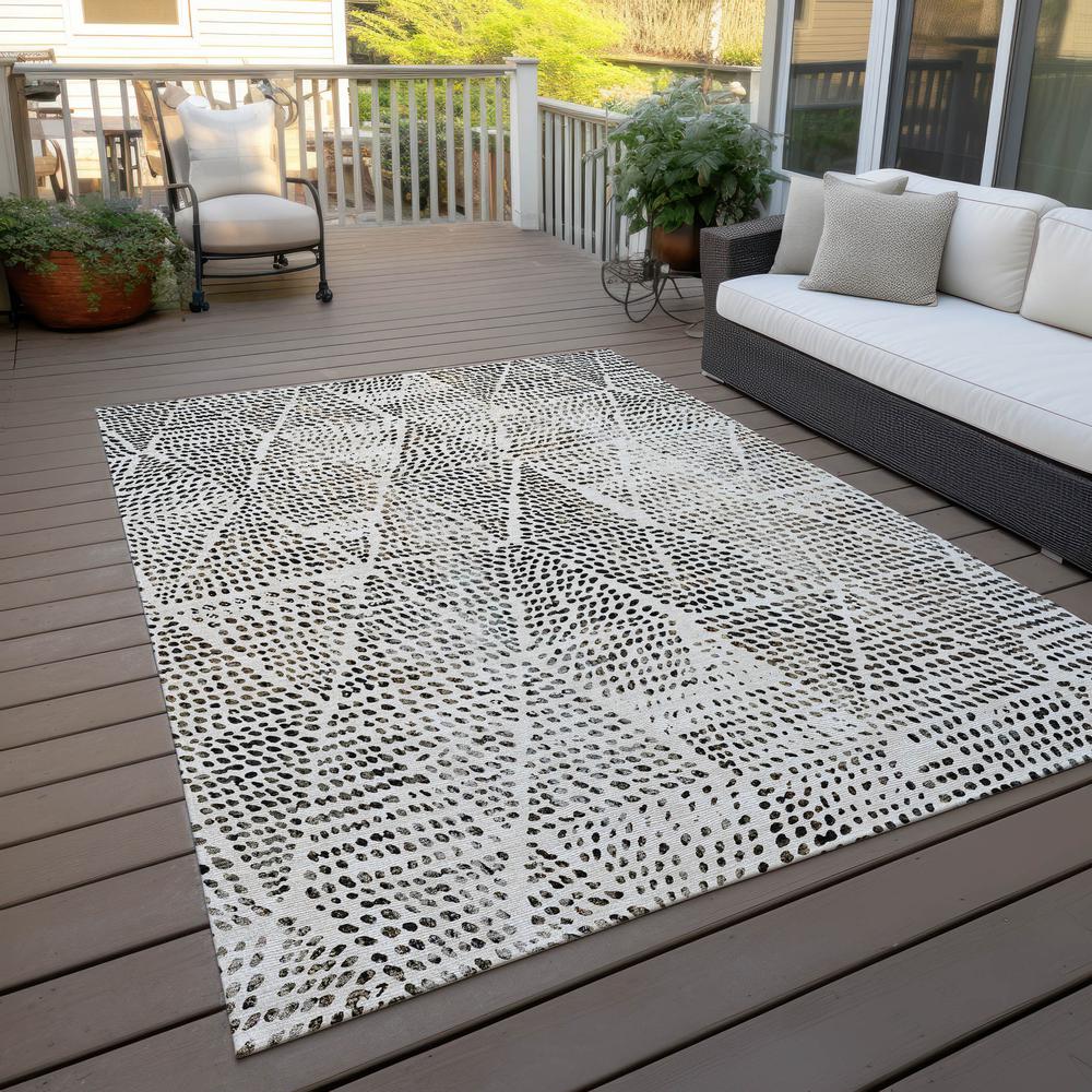Chantille ACN591 Ivory 2'6" x 3'10" Rug. Picture 9