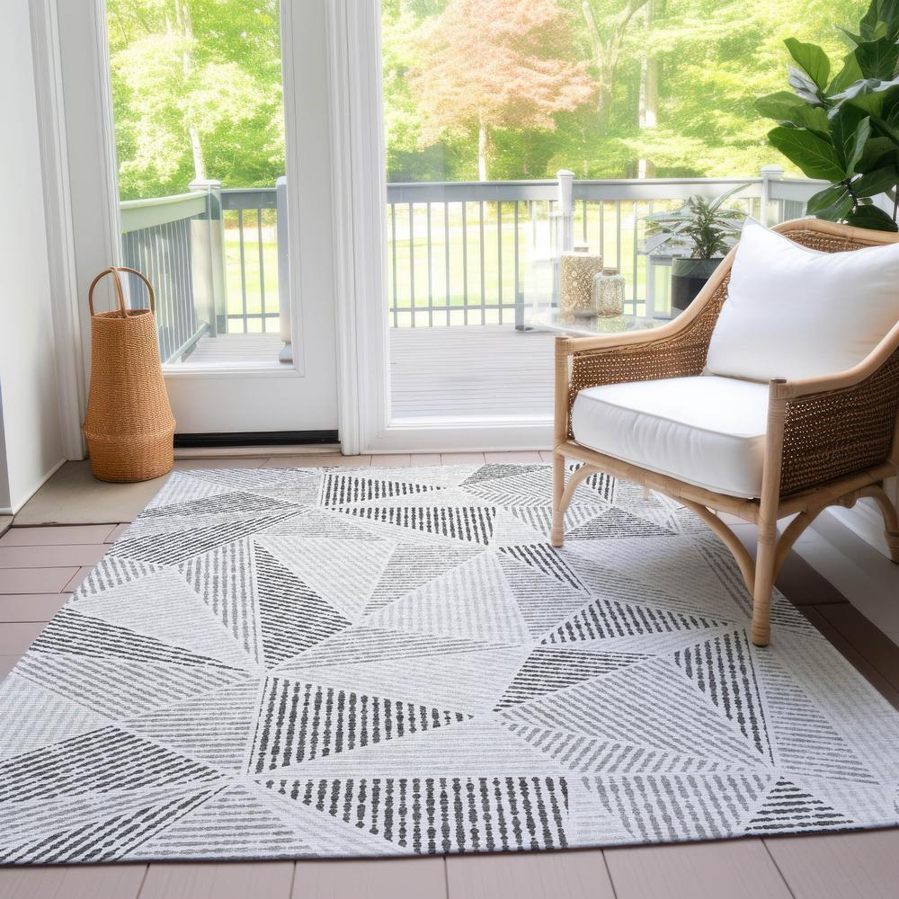 Chantille ACN618 Gray 3' x 5' Rug. Picture 7