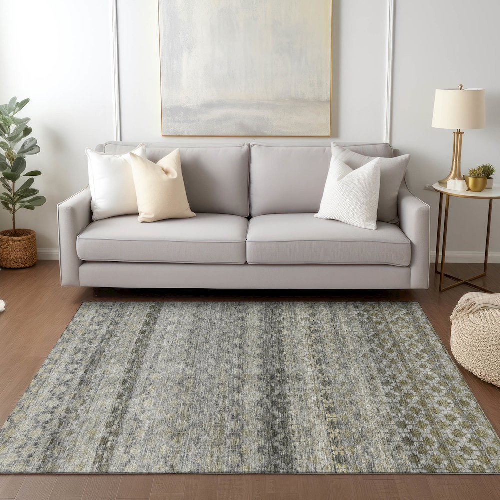 Luxury Washable Indoor/Outdoor Burano Pewter 3' x 5' Rug. Picture 5
