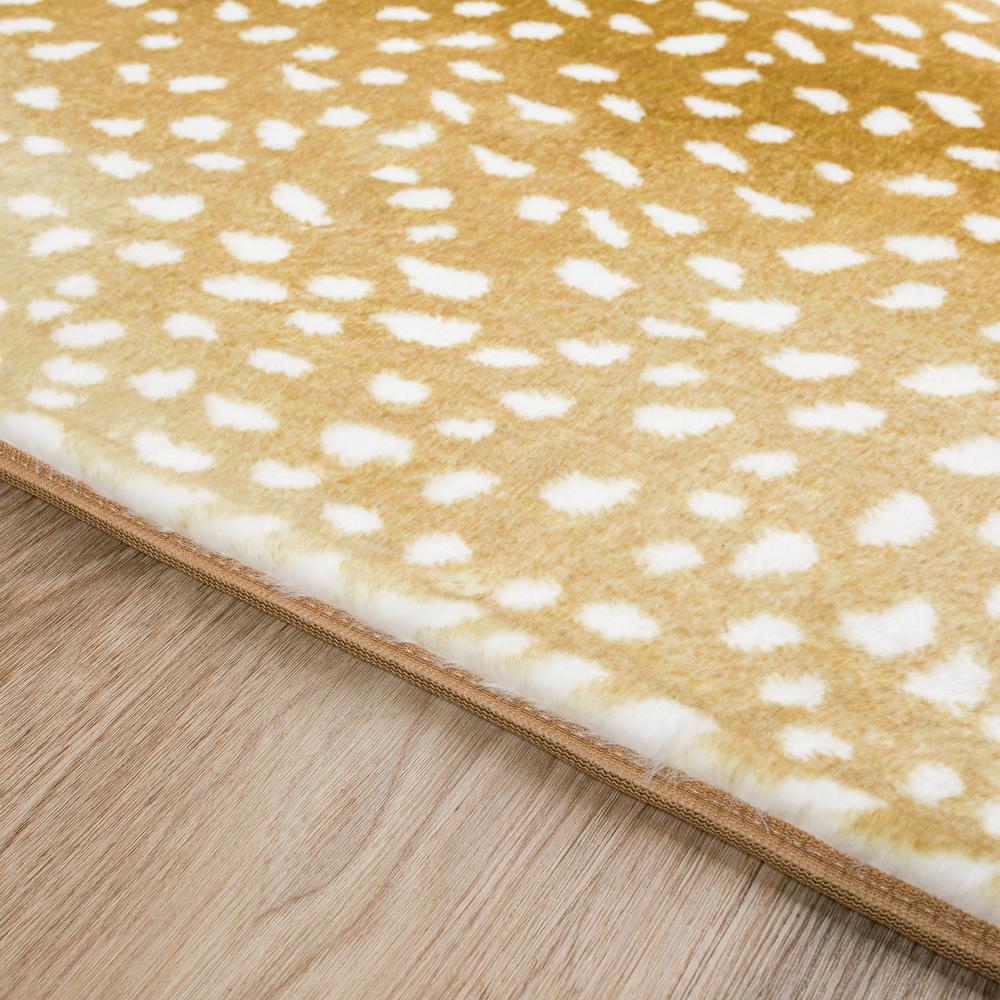 Akina AK3 Gold 2'3" x 7'6" Runner Rug. Picture 6