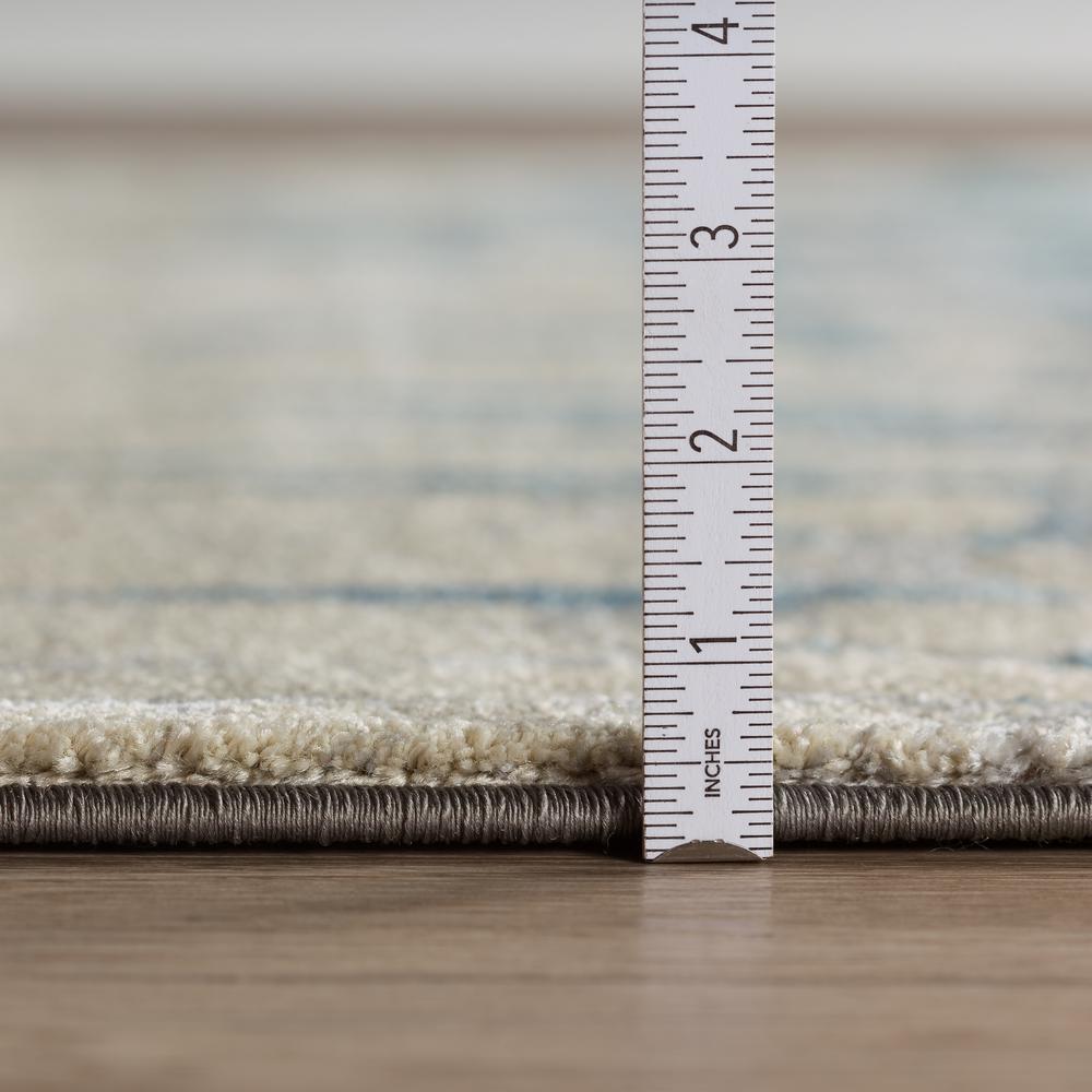 Upton UP5 Pewter 5'3" x 7'7" Rug. Picture 3