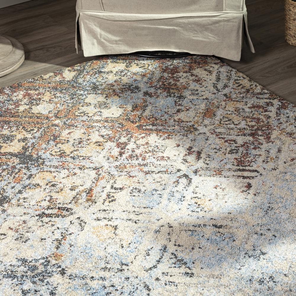Aero AE8 Multi 5'3" x 7'7" Rug. Picture 9