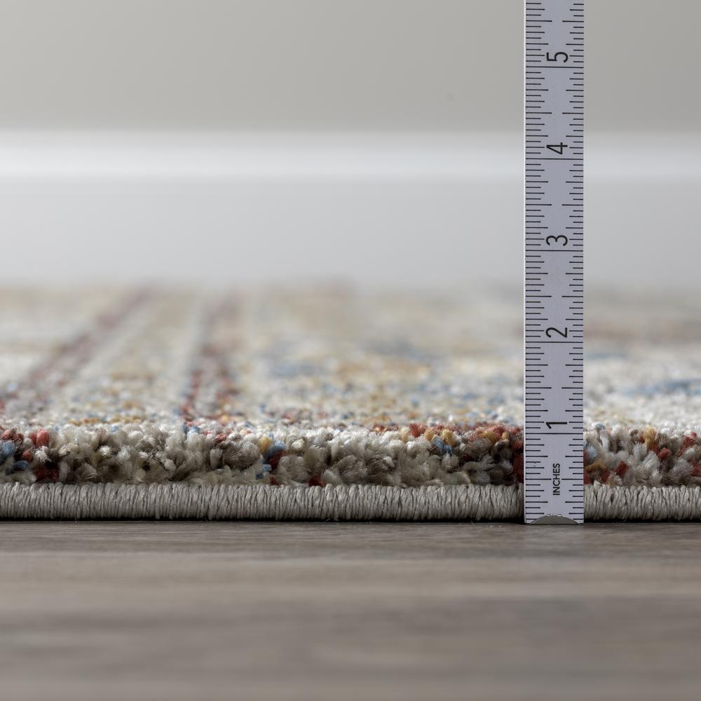 Fresca FC1 Putty 5'3" x 7'7" Rug. Picture 5