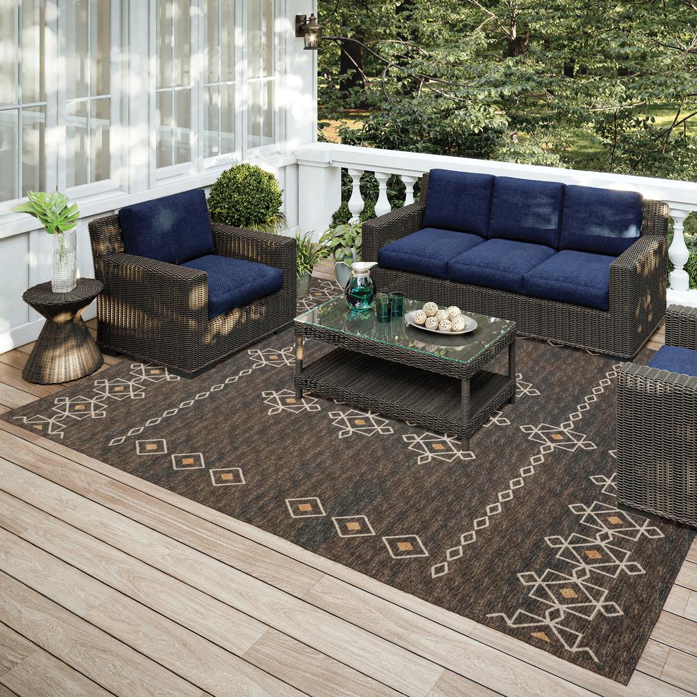 Yuma Brown Transitional Southwest 9' x 12' Area Rug Brown AYU33. Picture 1