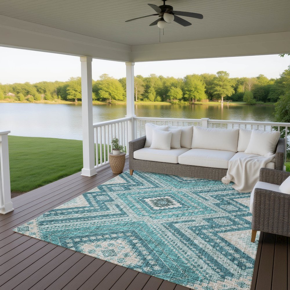 Luxury Washable Indoor/Outdoor Portico Teal 3' x 5' Rug. Picture 6