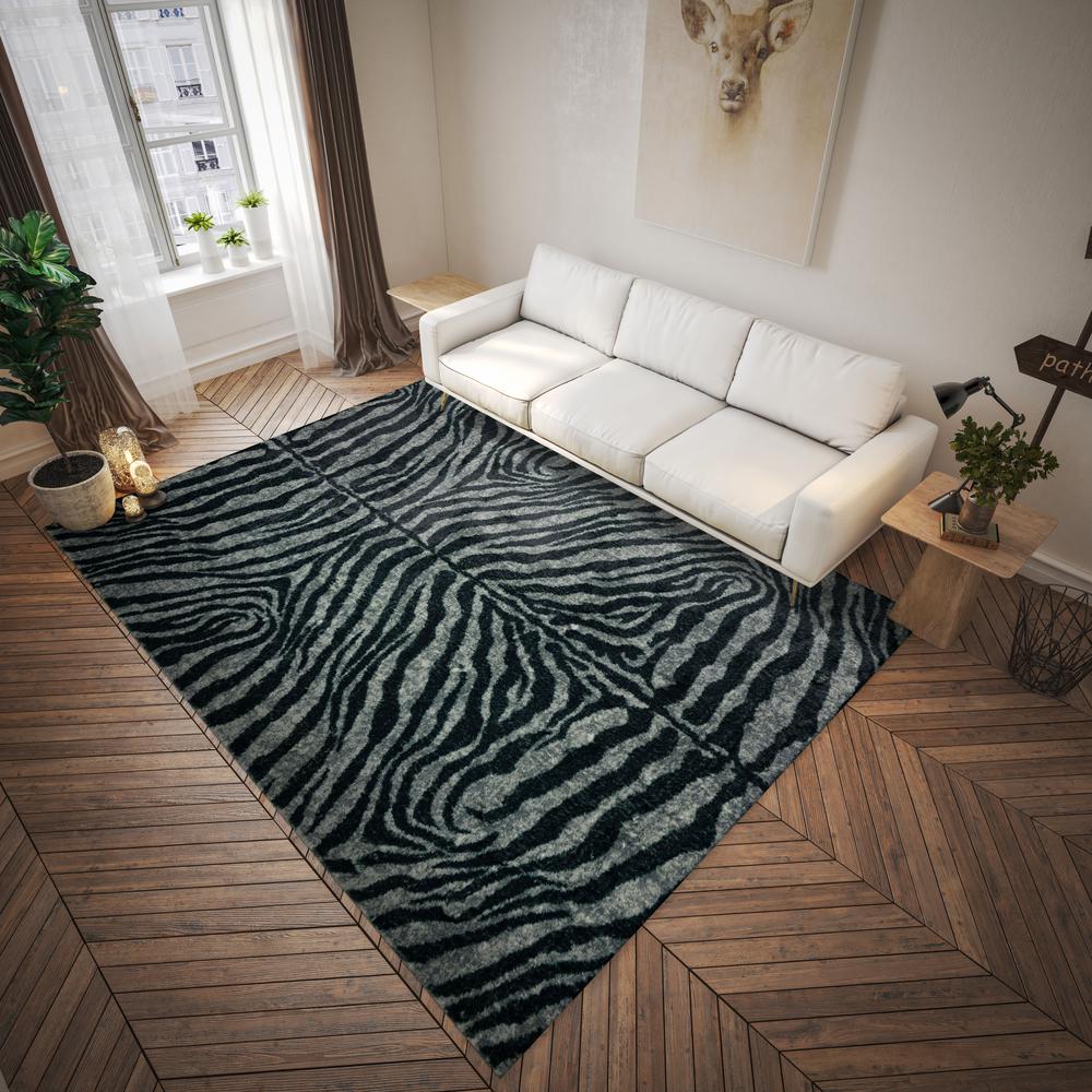 Akina AK1 Midnight 2'3" x 7'6" Runner Rug. Picture 2