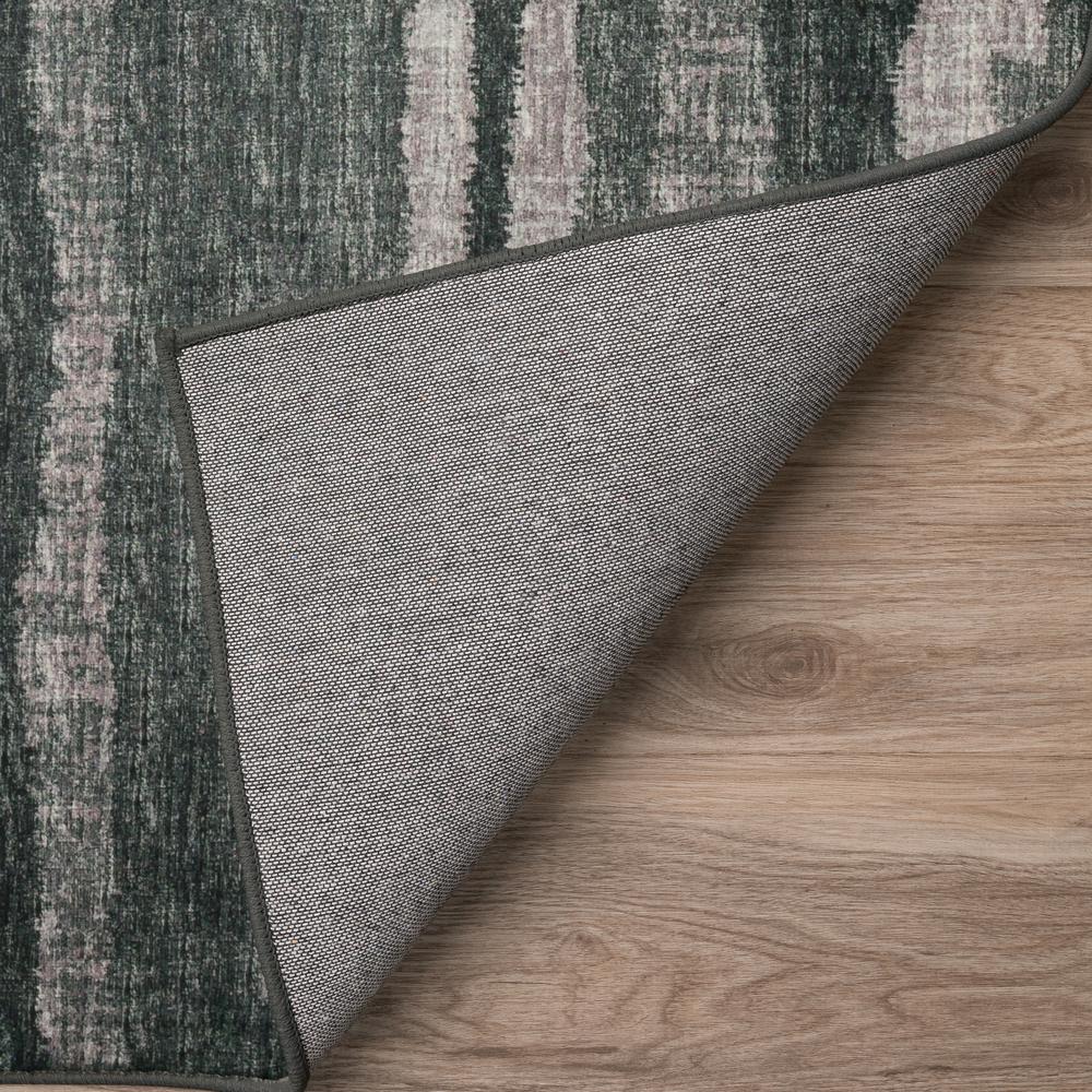 Brisbane BR7 Midnight 2'3" x 7'6" Runner Rug. Picture 4
