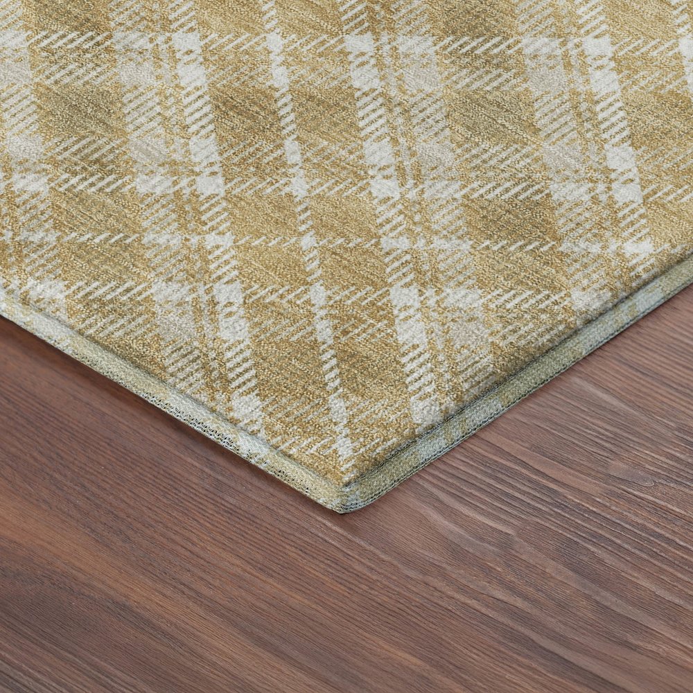 Luxury Washable Indoor/Outdoor Soft Essentials SE3 Gold 2'3" x 7'6" Runner Rug. Picture 2