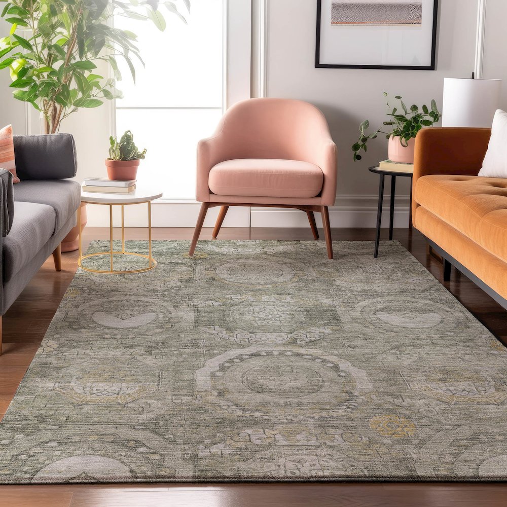 Luxury Washable Indoor/Outdoor Tabrook Pewter 3' x 5' Rug. Picture 5