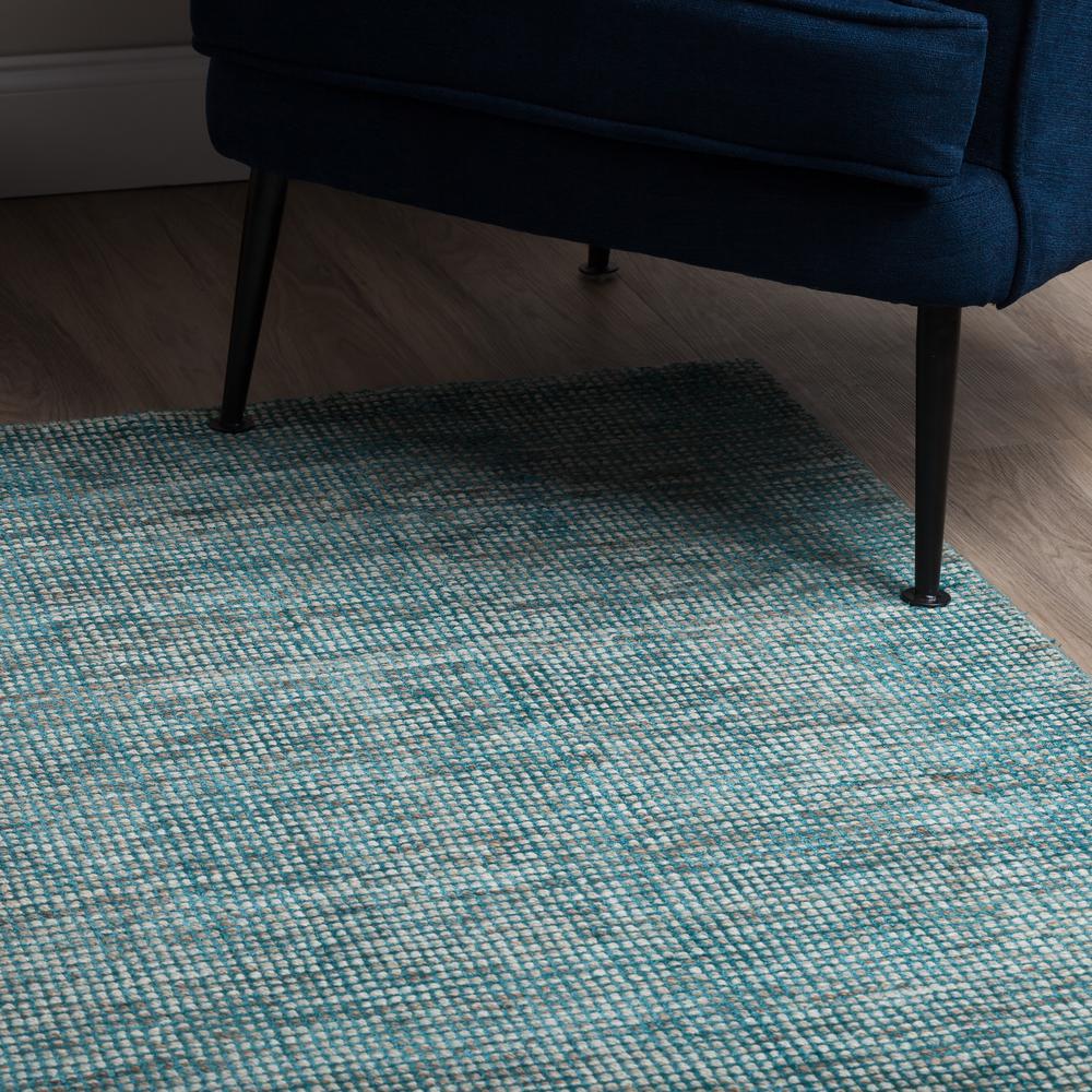Toro TT100 Teal 8' x 10' Rug. Picture 9