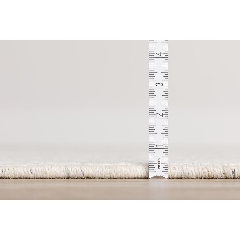 Mateo ME1 Ivory 8' x 10' Rug. Picture 5