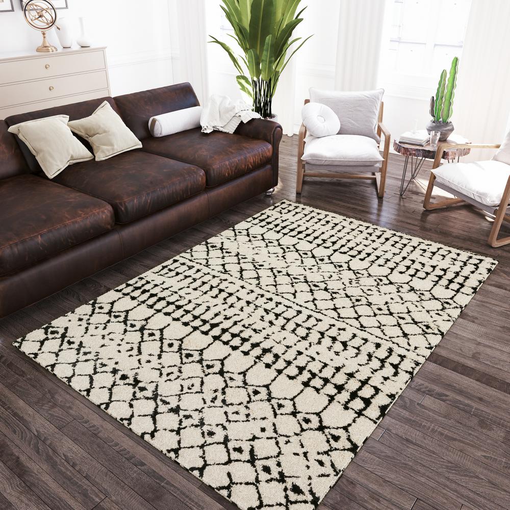 Marquee MQ2 Ivory/Midnight 8' x 10' Rug. Picture 2