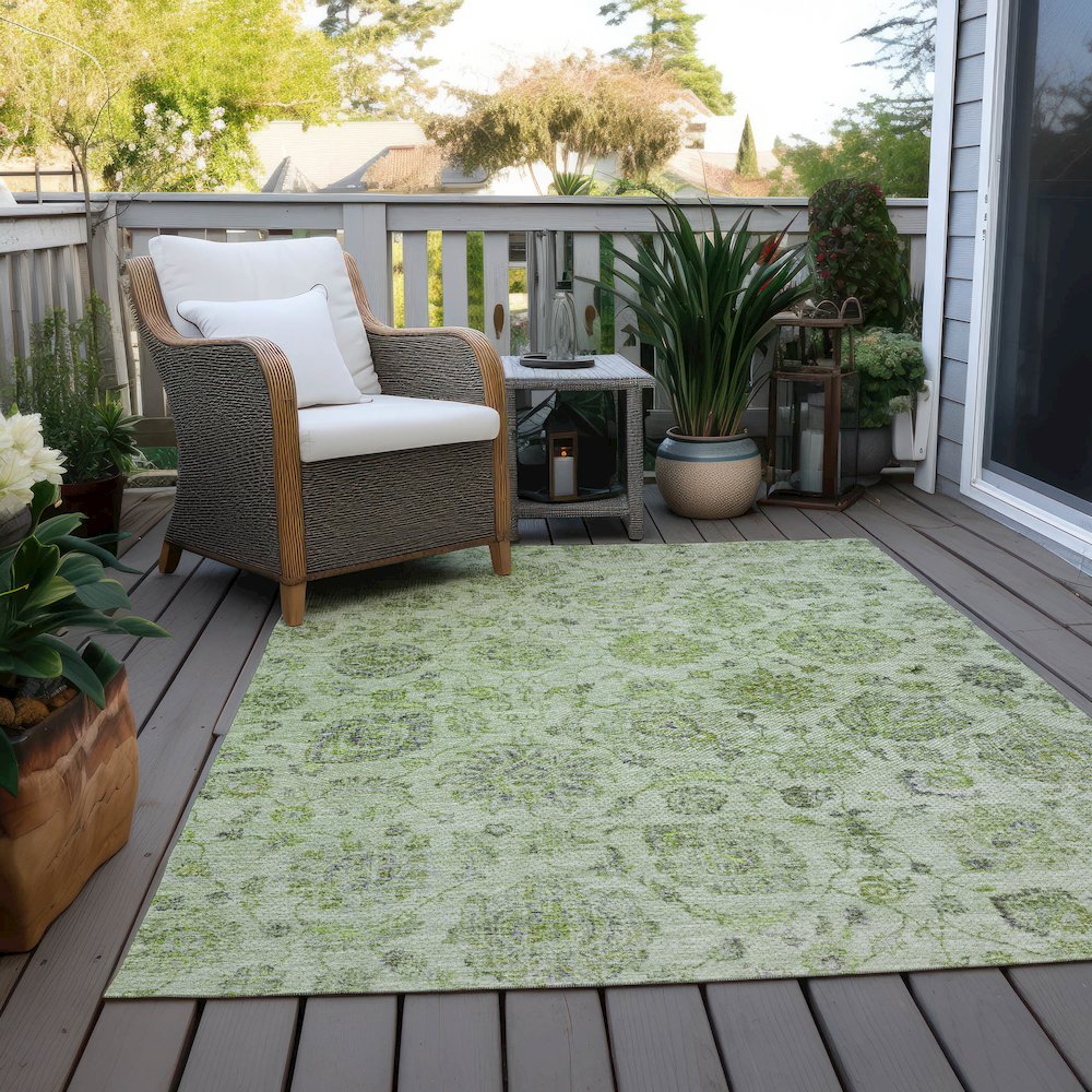 Machine Washable Indoor/Outdoor Chantille Aloe 5' x 7'6" Rug. Picture 8