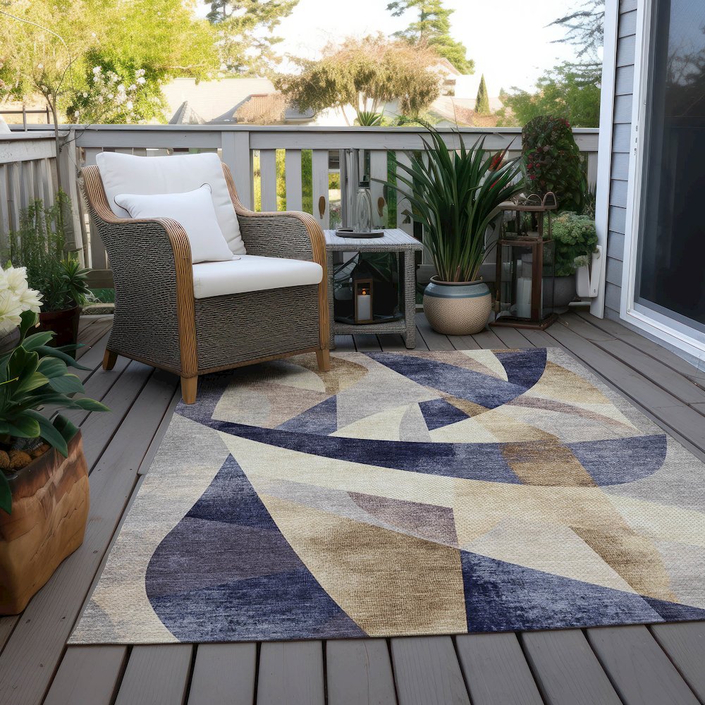 Machine Washable Indoor/Outdoor Chantille Navy 5' x 7'6" Rug. Picture 8