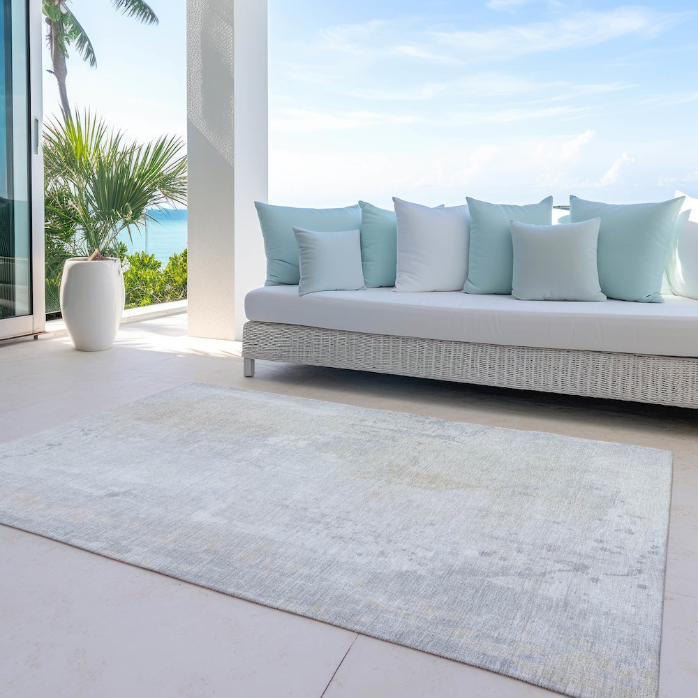 Machine Washable Indoor/Outdoor Chantille Ivory 5' x 7'6" Rug. Picture 7