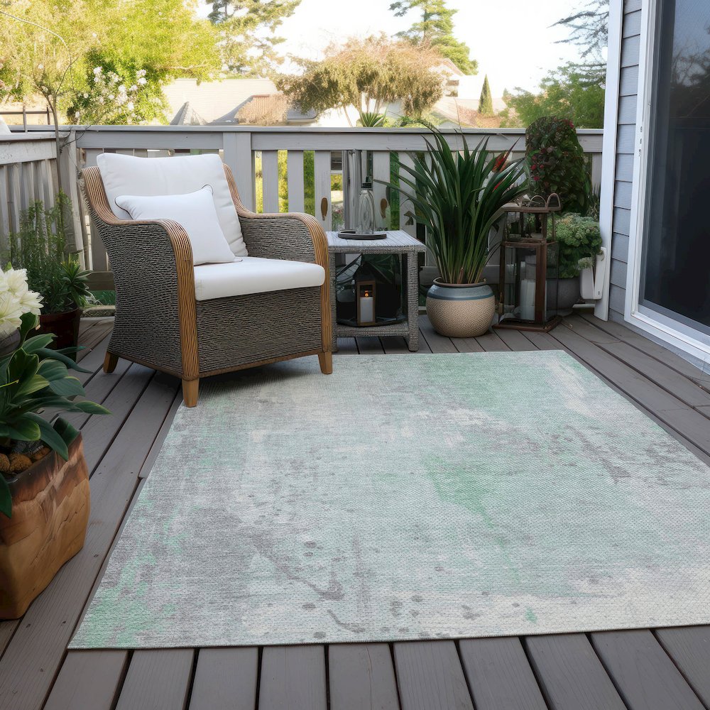 Machine Washable Indoor/Outdoor Chantille Mint 5' x 7'6" Rug. Picture 8