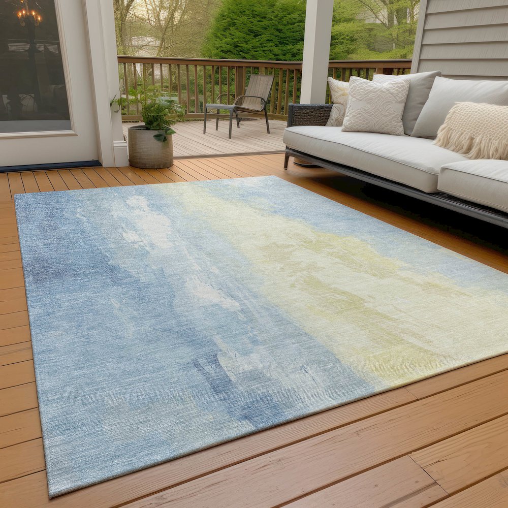 Machine Washable Indoor/Outdoor Chantille Denim 5' x 7'6" Rug. Picture 8