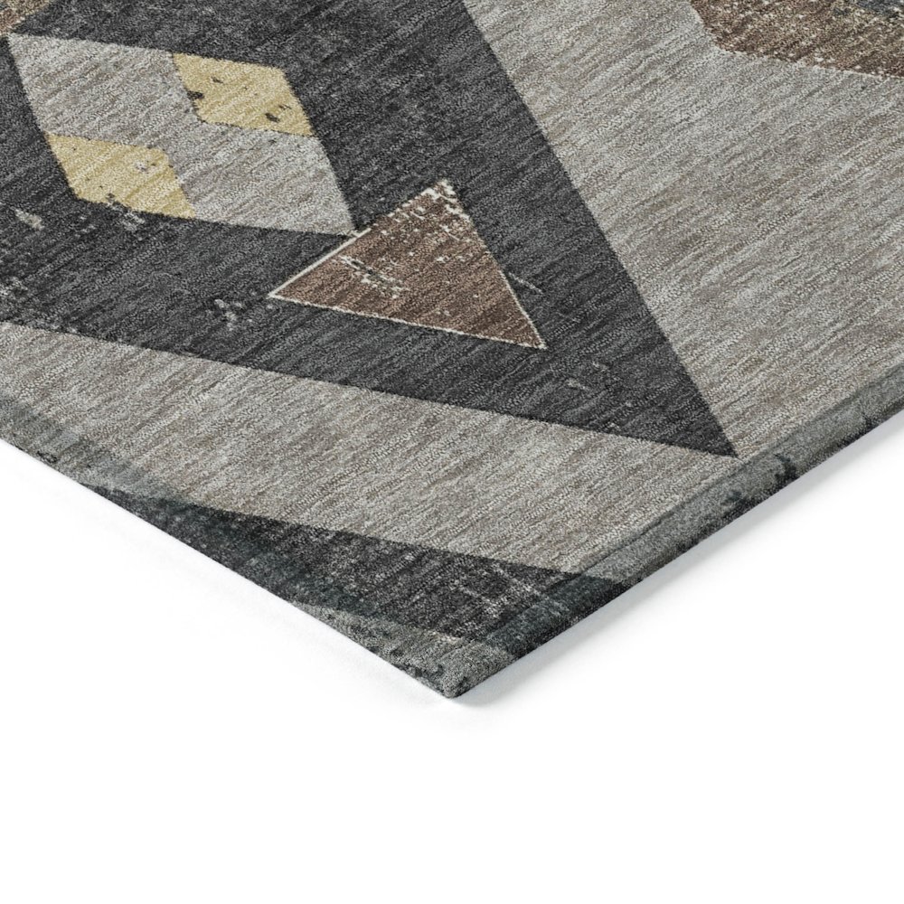 Machine Washable Indoor/Outdoor Chantille Taupe 2'6" x 3'10" Rug. Picture 3