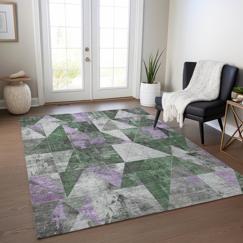 Machine Washable Indoor/Outdoor Chantille Emerald 5' x 7'6" Rug. Picture 5