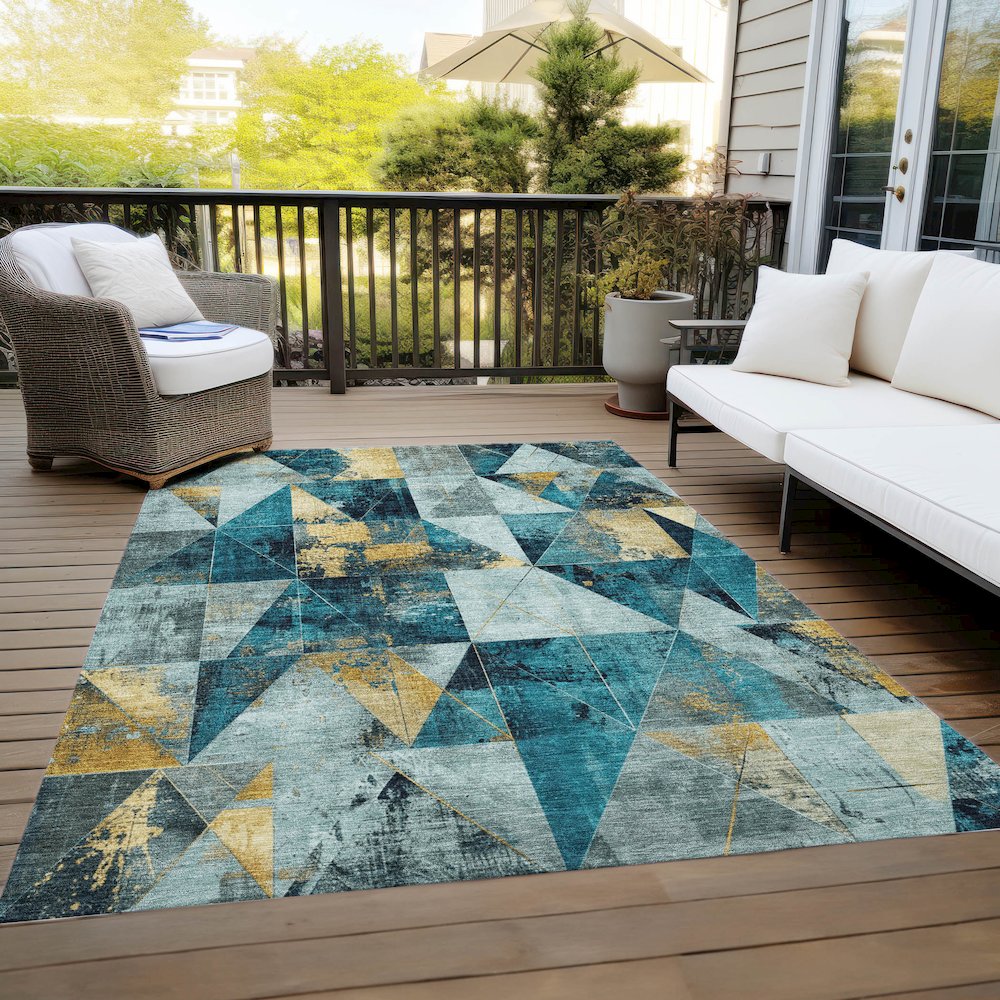Machine Washable Indoor/Outdoor Chantille Teal 5' x 7'6" Rug. Picture 8