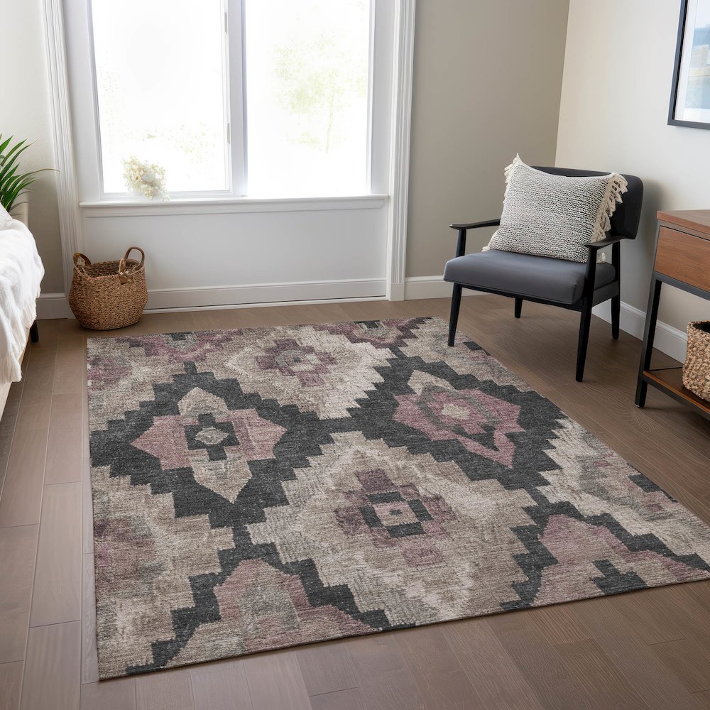Machine Washable Indoor/Outdoor Chantille Taupe 5' x 7'6" Rug. Picture 6