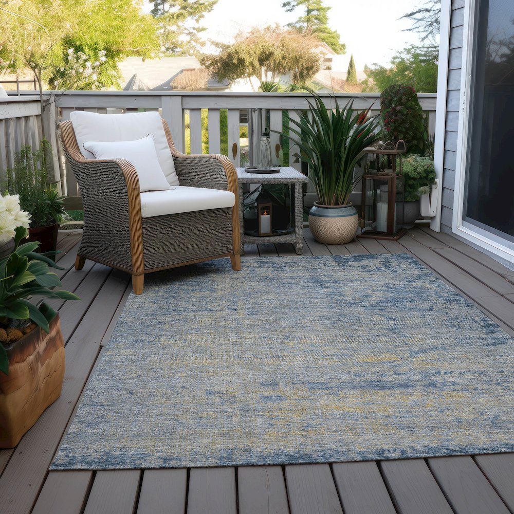 Machine Washable Indoor/Outdoor Chantille Navy 5' x 7'6" Rug. Picture 7