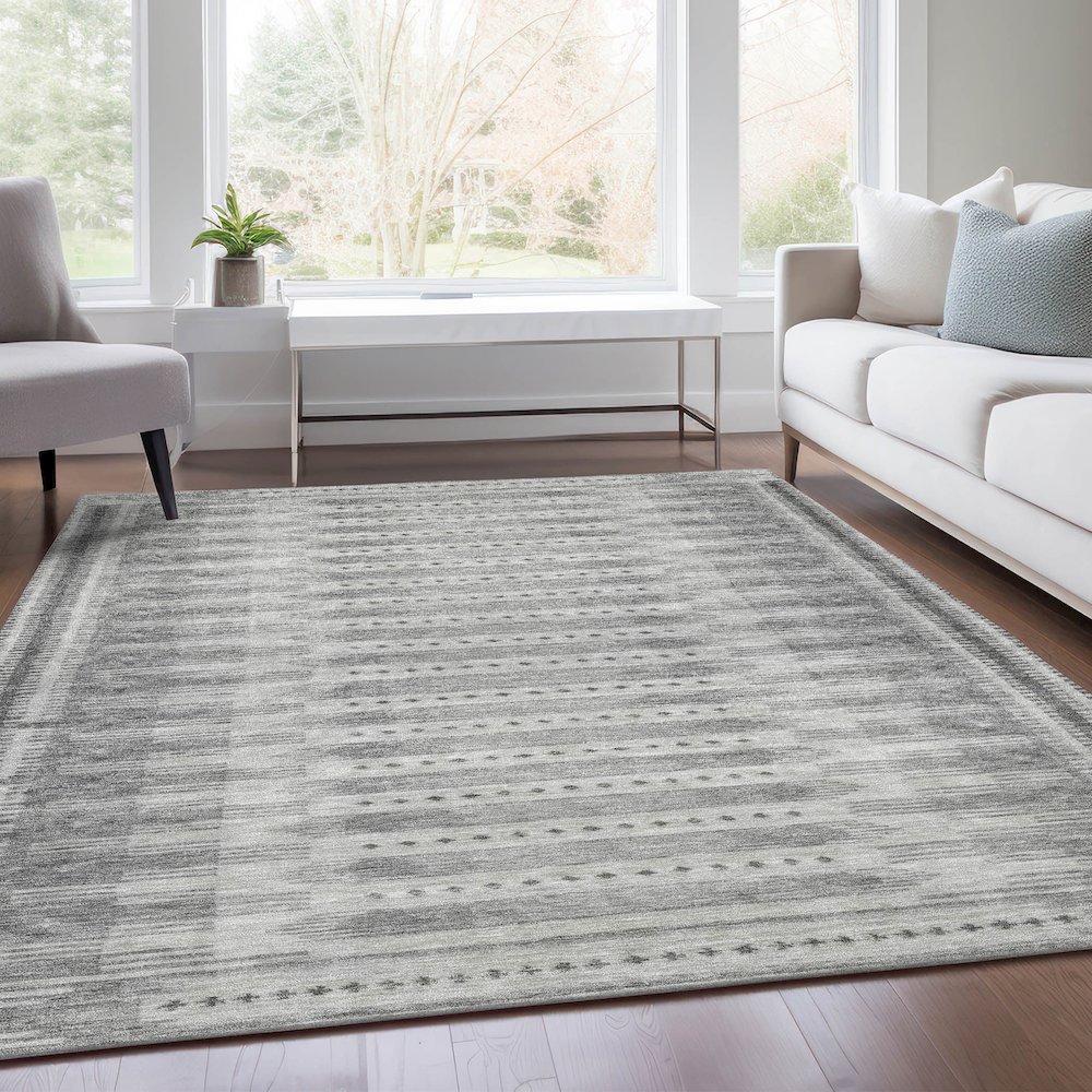 Machine Washable Indoor/Outdoor Chantille Gray 5' x 7'6" Rug. Picture 6
