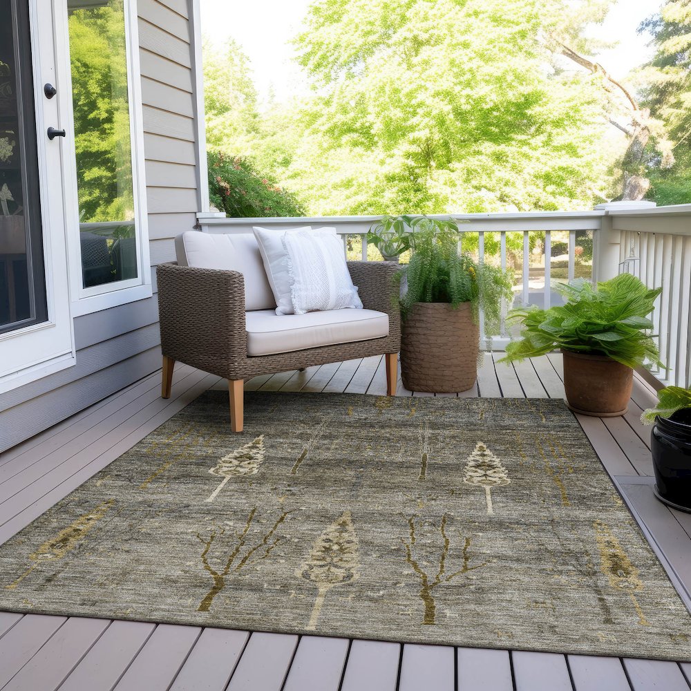 Machine Washable Indoor/Outdoor Chantille Pewter 5' x 7'6" Rug. Picture 8