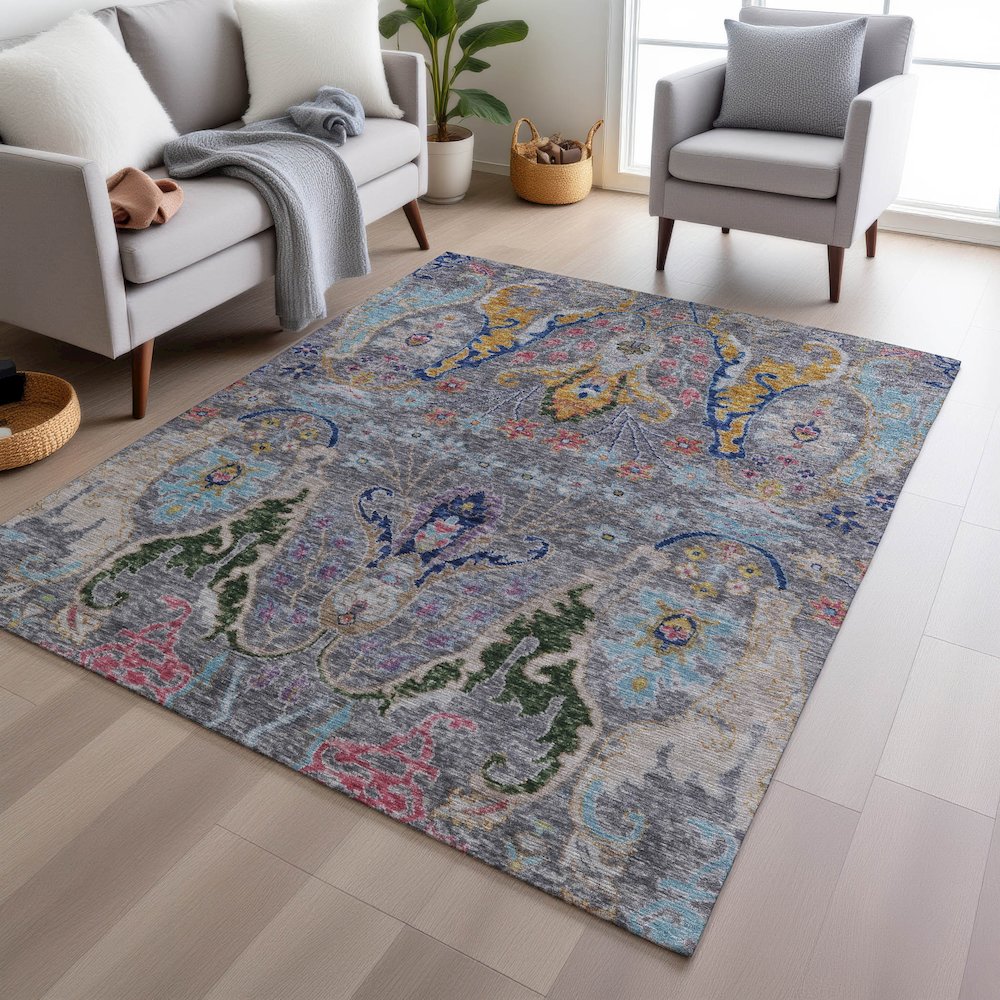 Machine Washable Indoor/Outdoor Chantille Gray 5' x 7'6" Rug. Picture 5