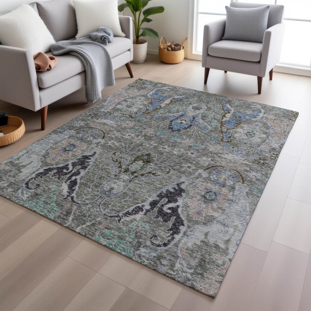 Machine Washable Indoor/Outdoor Chantille Pewter 5' x 7'6" Rug. Picture 5