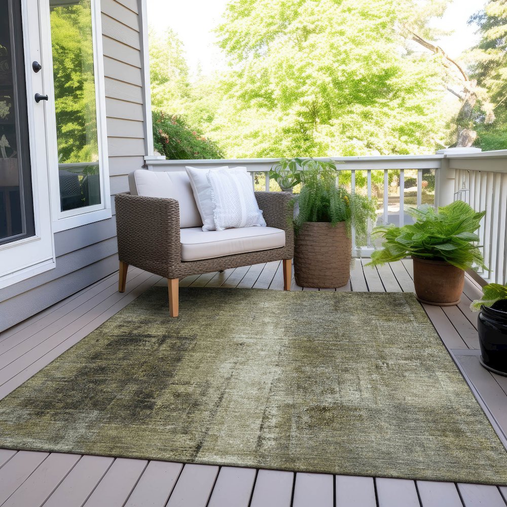 Machine Washable Indoor/Outdoor Chantille Olive 5' x 7'6" Rug. Picture 8