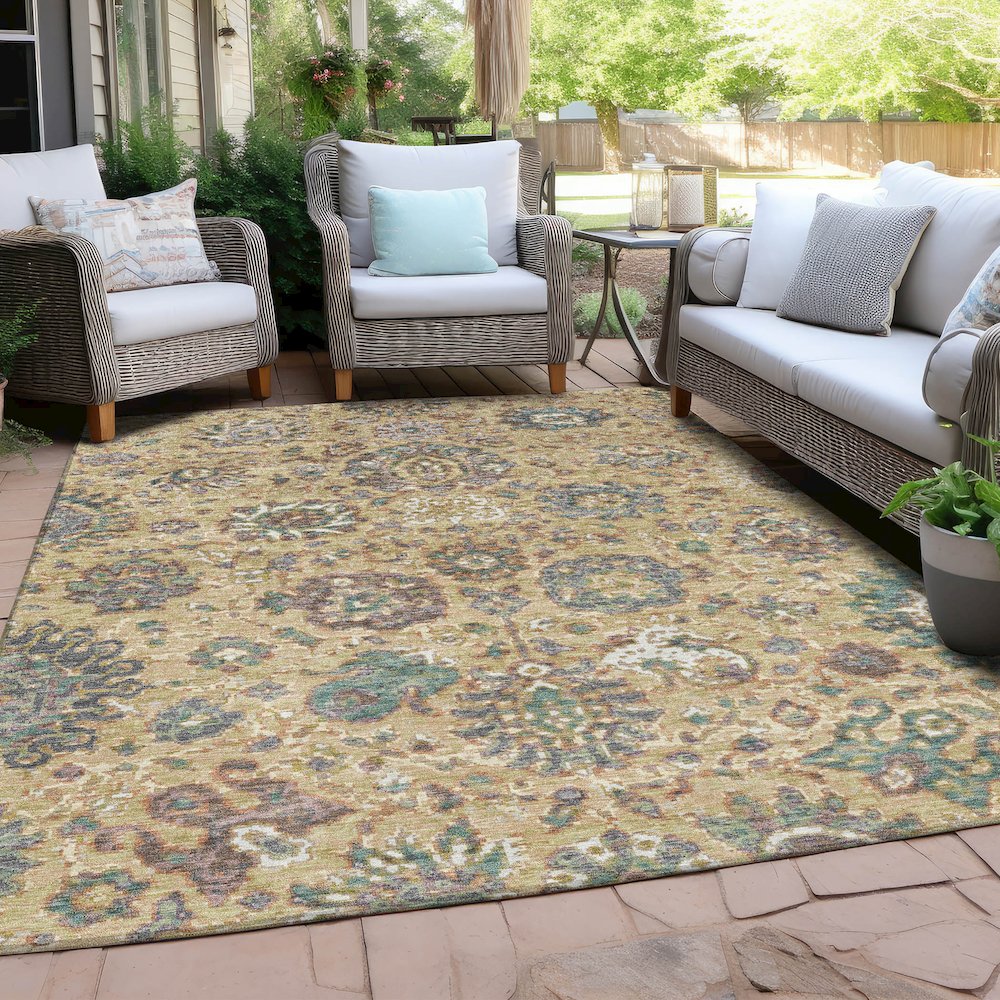 Machine Washable Indoor/Outdoor Chantille Gold 5' x 7'6" Rug. Picture 7