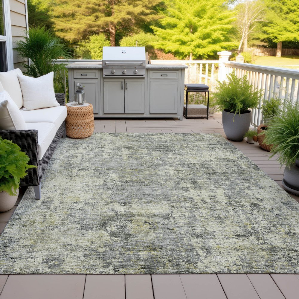 Machine Washable Indoor/Outdoor Chantille ACN2061 Pewter 5' x 7'6" Rug. Picture 7