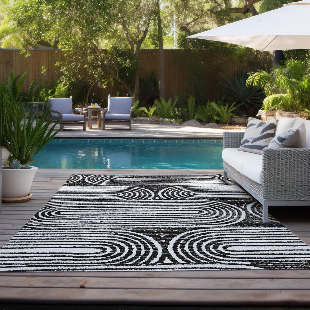 Chantille ACN540 Black 5' x 7'6" Rug. Picture 9