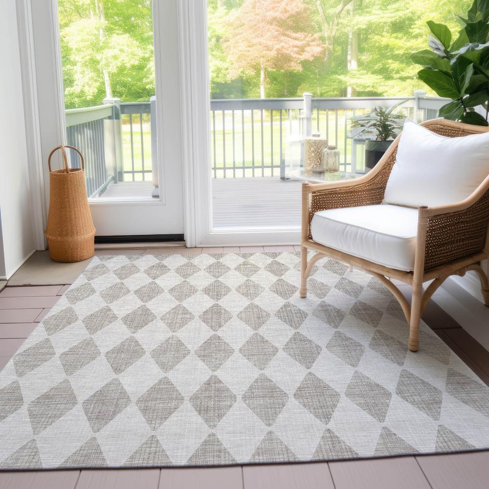 Chantille ACN578 Brown 5' x 7'6" Rug. Picture 7